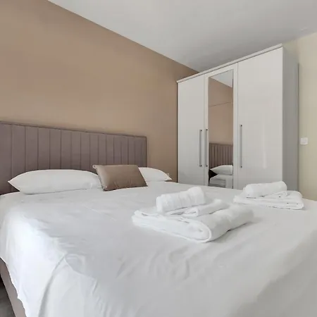 White House Rastovac *