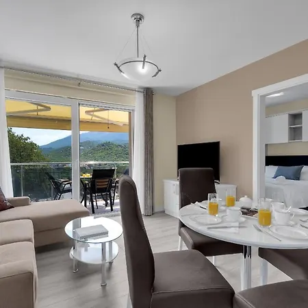 White House Rastovac